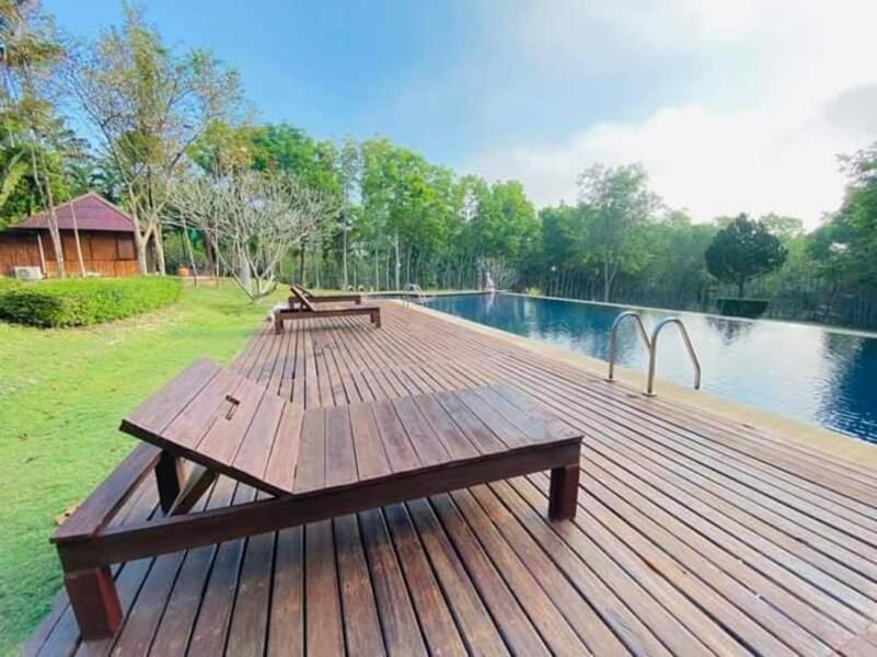 Baanwangnamkeaw Lodge Ban Hin Dat  Exterior foto